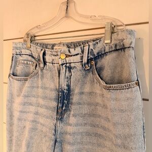 Good American High Rise distressed Light Blue Jeans